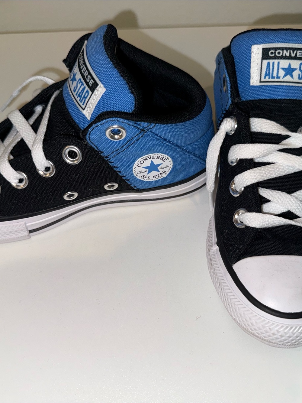 Converse Black Canvas Low-Top Sneakers with Blue Trim
